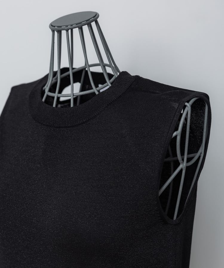 GEMSTONE SLEEVELESS KNIT