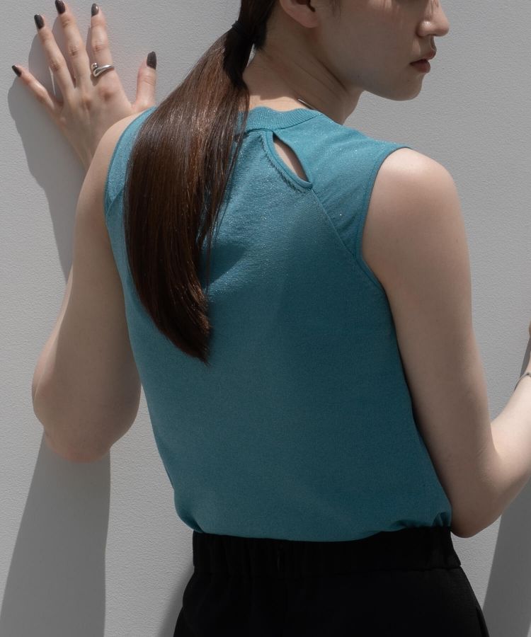GEMSTONE SLEEVELESS KNIT