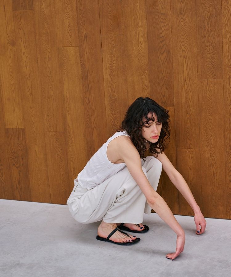 RUCHED SLEEVELESS TOPS