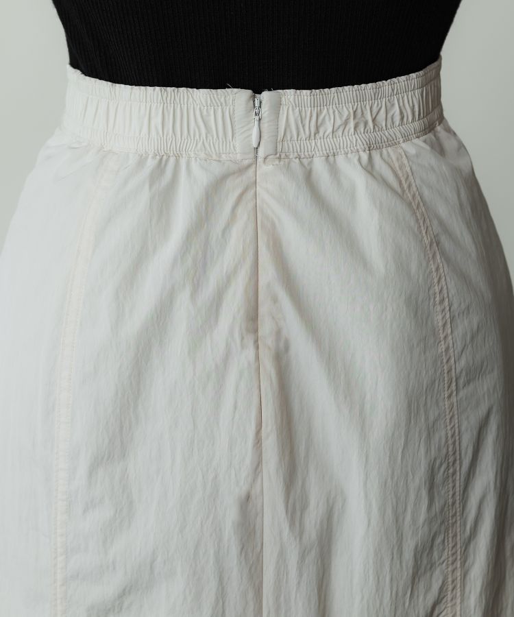 PUFFER STRAIGHT SKIRT