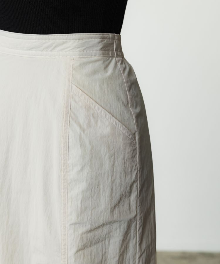 PUFFER STRAIGHT SKIRT